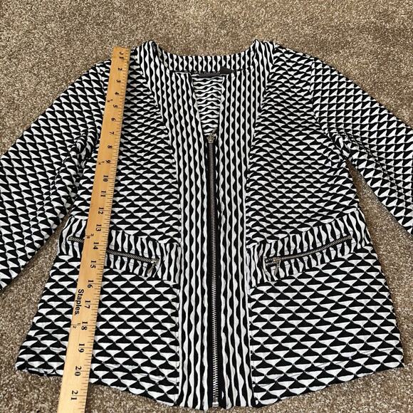 Chicos Travelers blazer Black White Jacquard Textured Zip Jacket 3/4 Sleeve SZ 0 - Picture 5 of 9